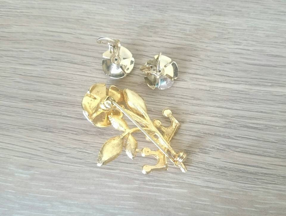 Vintage Gold Tone Rose Brooch and Clip-on Earring Set, Beatties Boxed Jewellery