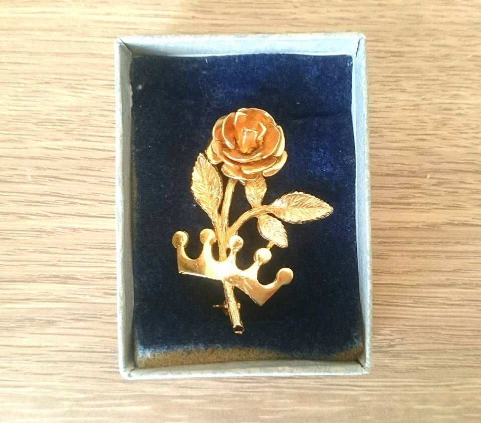 Vintage Gold Tone Rose Brooch and Clip-on Earring Set, Beatties Boxed Jewellery