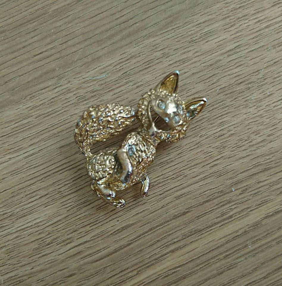 Vintage Gerry's Fox Brooch, Gold Tone Rhinestone Pin, 1970s Animal Jewelry