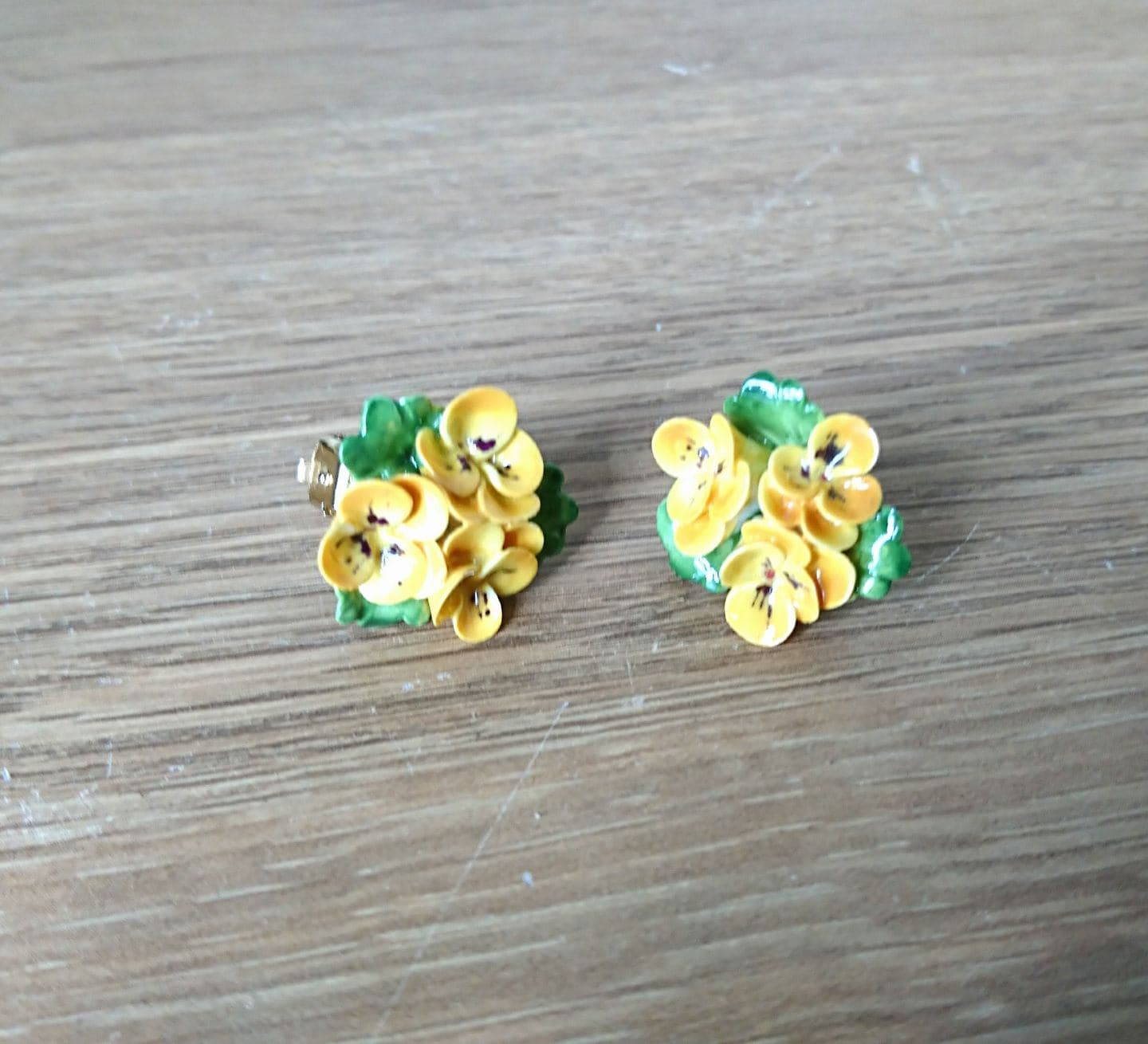 Vintage Earrings Clip On Floral Yellow Porcelain Bone China Boxed 1960's Yellow Pansy Earring