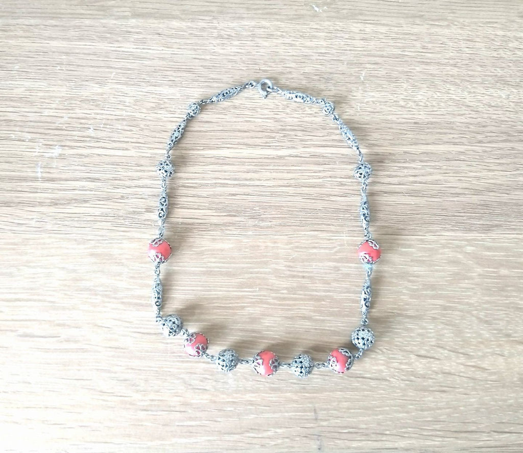Vintage Necklace Silver Tone Metal Small Necklace C clasp Costume Jewellery Jewelry