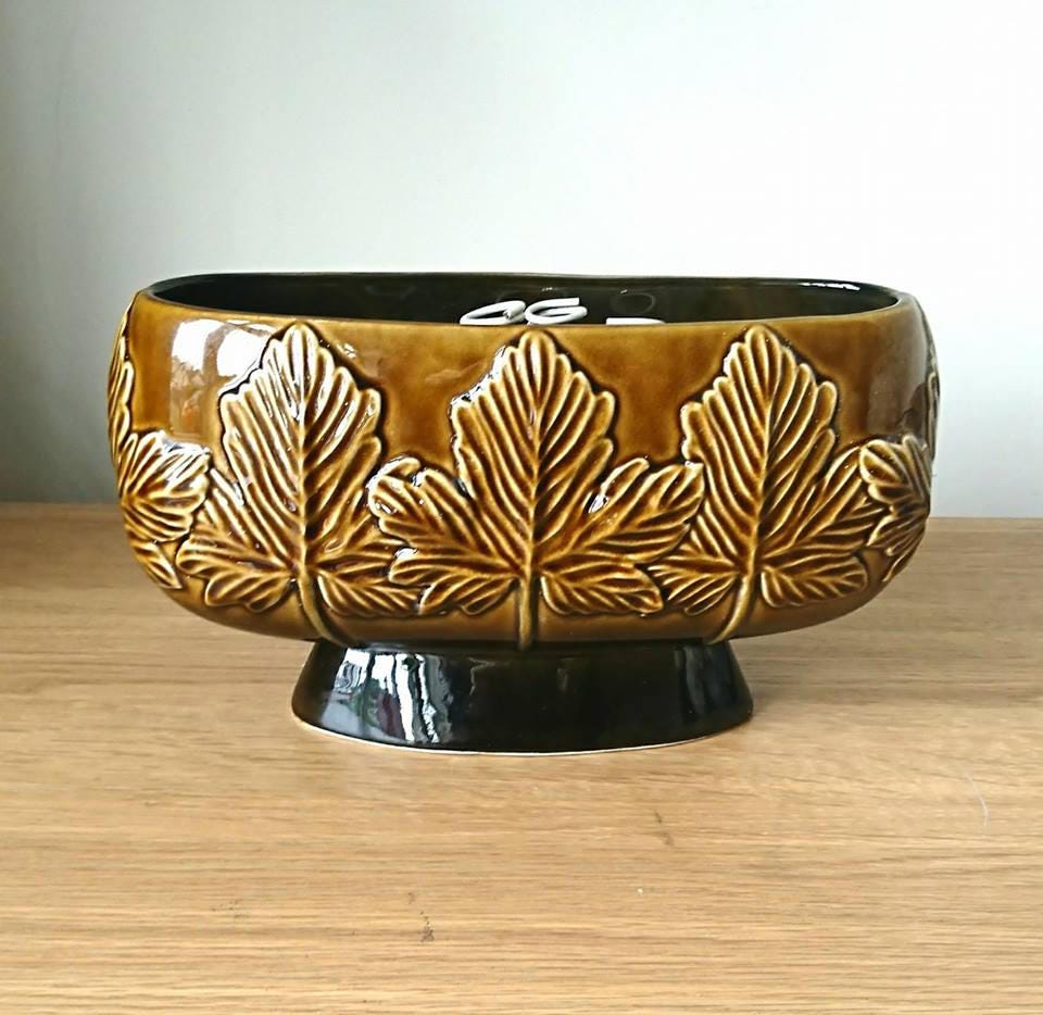 Vintage Sylvac Posy Vase, Forest Brown Sycamore Leaf Design, 1960s