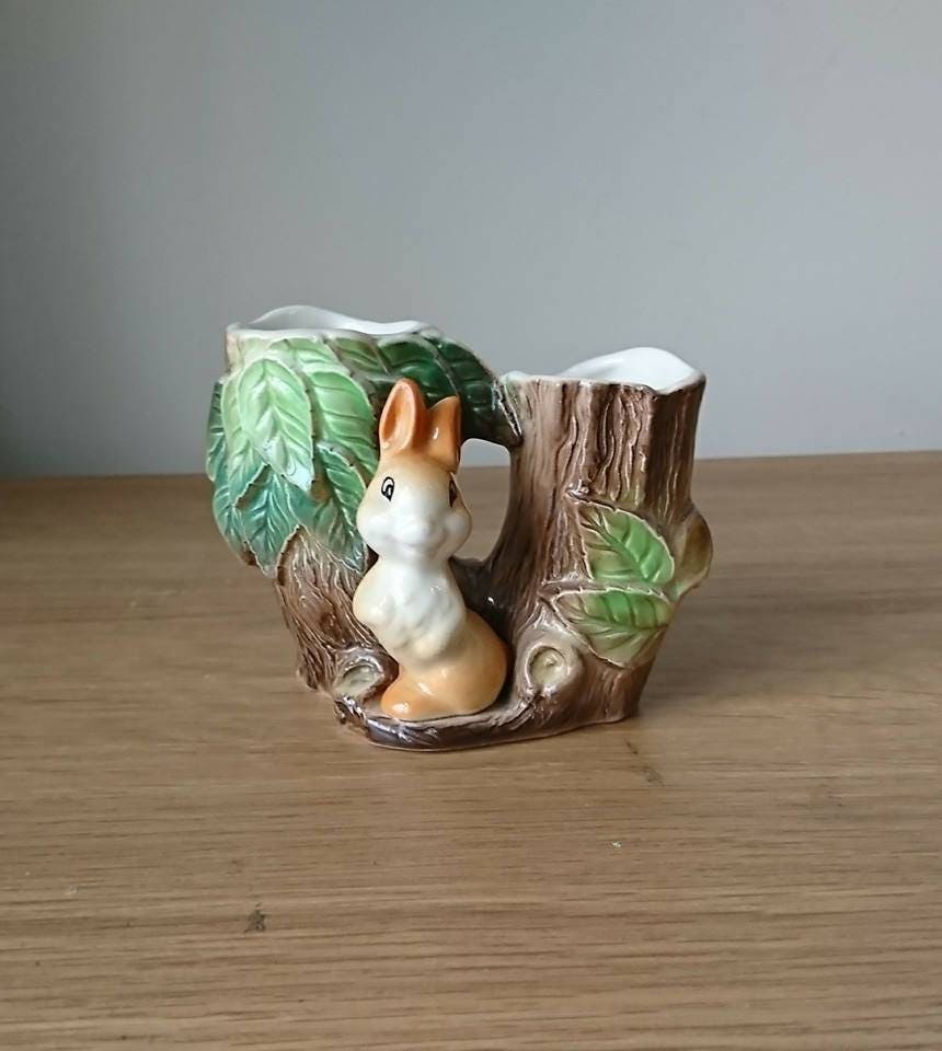 Vintage Hornsea Fauna Royal Planter, Rabbit Under Tree Vase