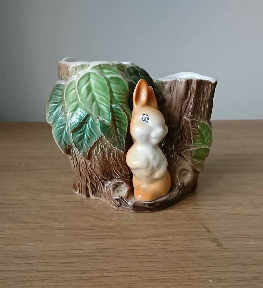 Vintage Hornsea Fauna Royal Planter, Rabbit Under Tree Vase