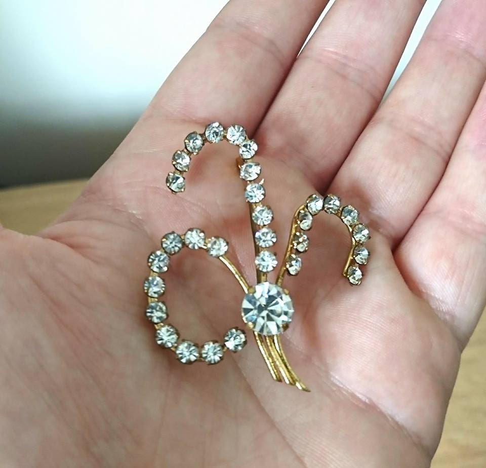 Vintage Art Deco Diamond Rhinestone Brooch Pin Costume Jewellery Jewelry