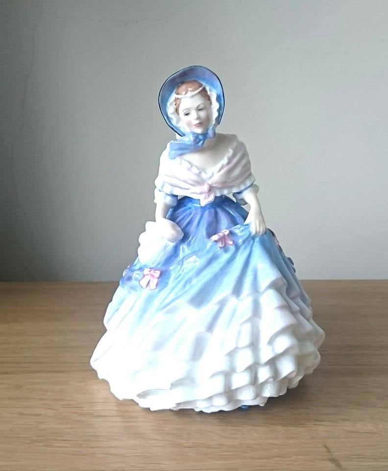 Royal Doulton Figurine: Alice HN3368, 1990, Classic Pretty Ladies