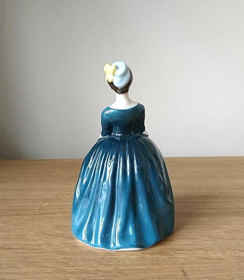 Vintage Royal Doulton Figurine  Cherie HN2341, England, 1965