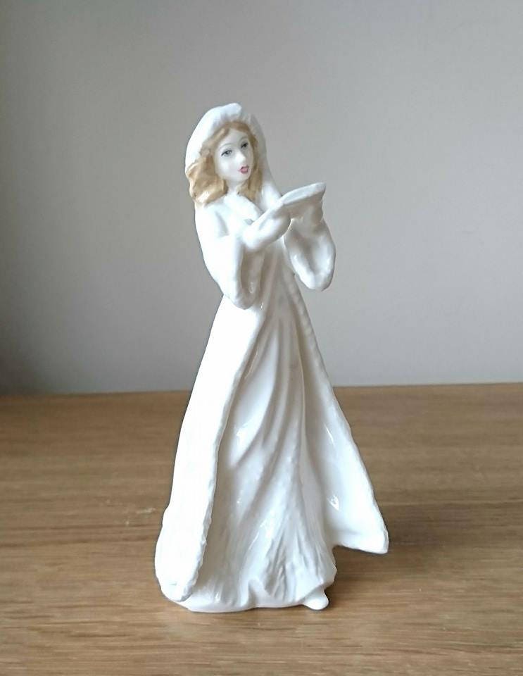 Vintage Royal Doulton Figurine: Christmas Carols, HN3727 Sentiments