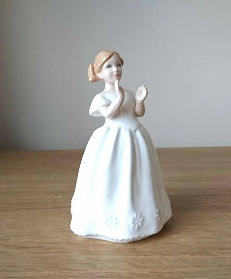 Royal Doulton Figurine Catherine HN3044 Vanity Fair Children  Pretty Girl Figurine White Dress