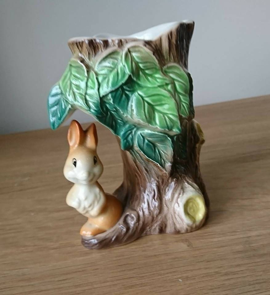 Vintage Vase Planter Rabbit Under a Tree Posy Vase Hornsea Fauna Royal Made in England No. 55 Kitsch Ceramic Collectable Earthenware Planter