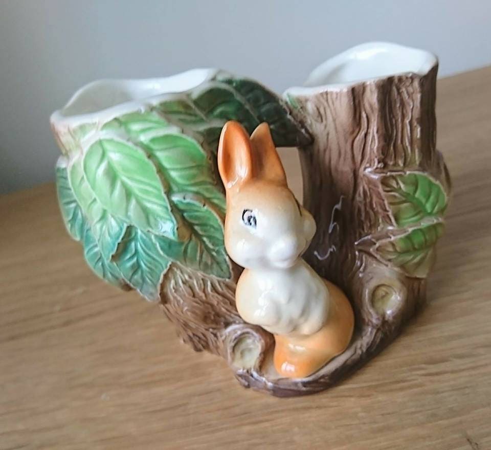 Vintage Hornsea Fauna Royal Planter, Rabbit Under Tree Vase