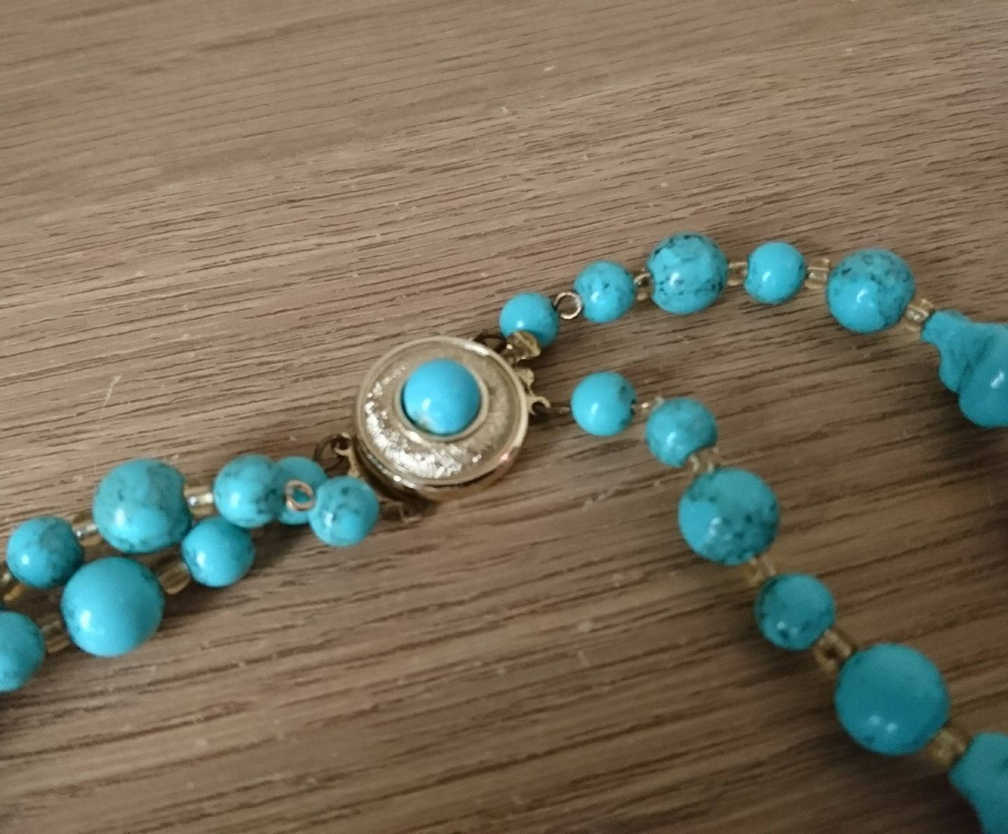 Vintage Necklace Multi-strand Plastic Beads Turquoise Gold Box Clasp Costume Jewellery Jewelry