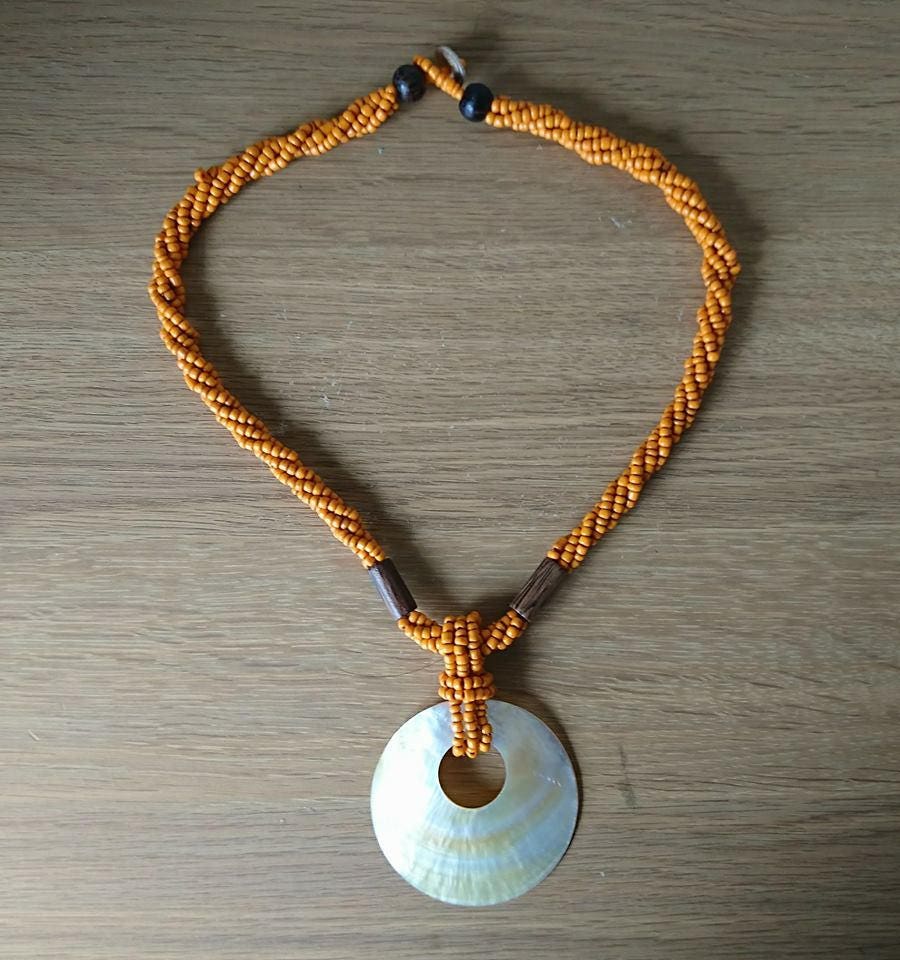 Vintage Shell Necklace Pendant Wooden Tribal Ceramic Orange Beaded Necklace Costume Jewellery Jewelry