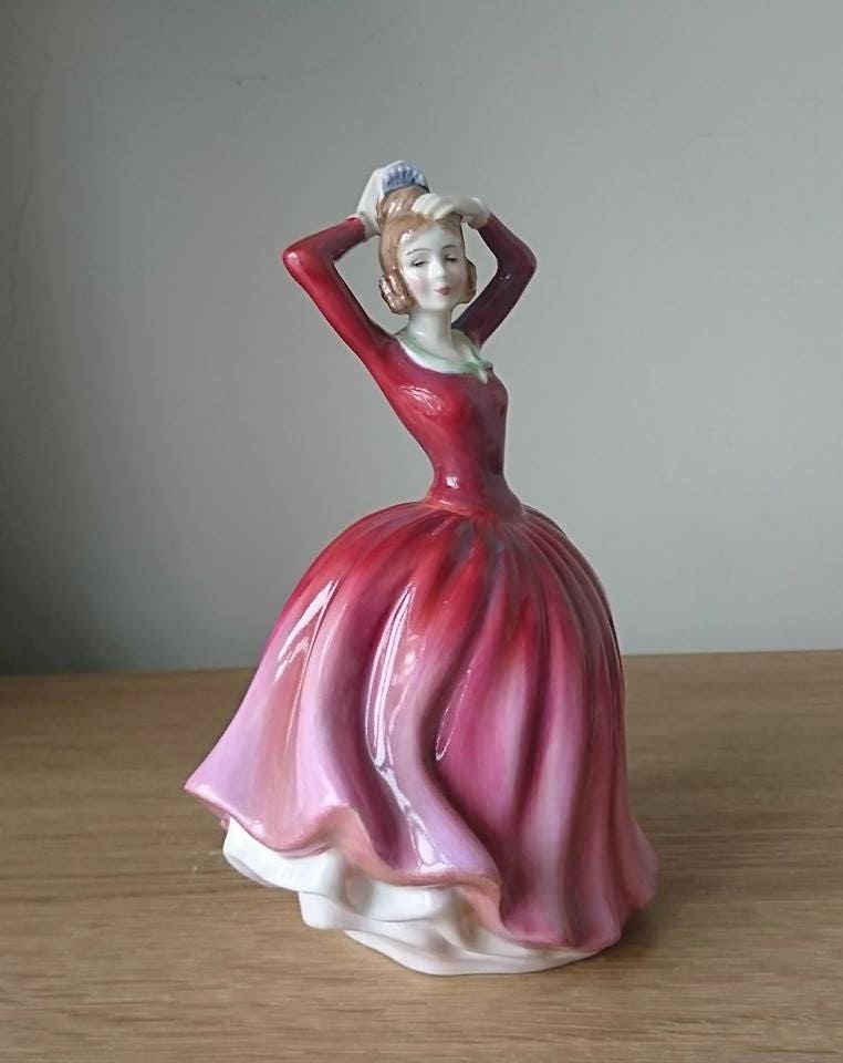 Royal Doulton Figurine: Lady Katrina HN2327, Red Dress Collectable