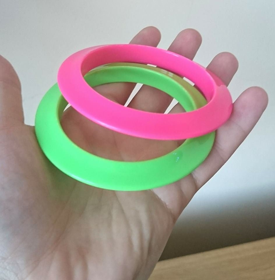 Retro Bangle set of 2 Bracelets Pink,  and Green Vintage 70's Costume Jewellry Jewelry