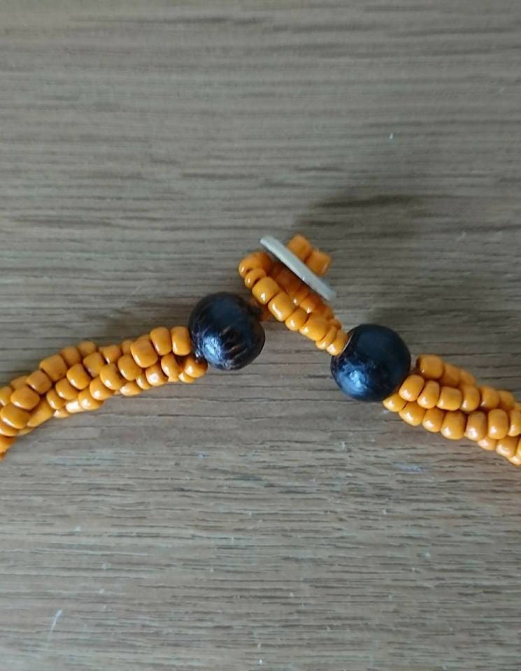 Vintage Shell Necklace Pendant Wooden Tribal Ceramic Orange Beaded Necklace Costume Jewellery Jewelry