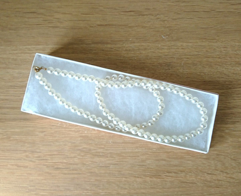 Vintage 1960s Faux Pearl Necklace, Single Strand, Costume Jewelry
