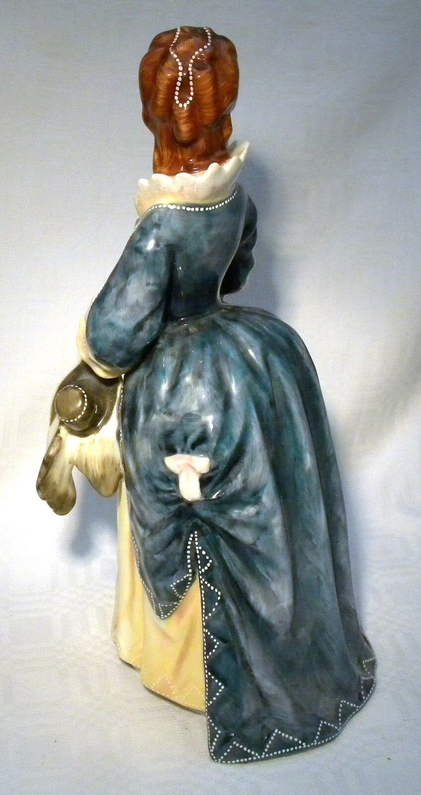 Royal Doulton Honourable Frances Duncombe HN3009 Figurine Gainsborough Ladies by Peter Gee