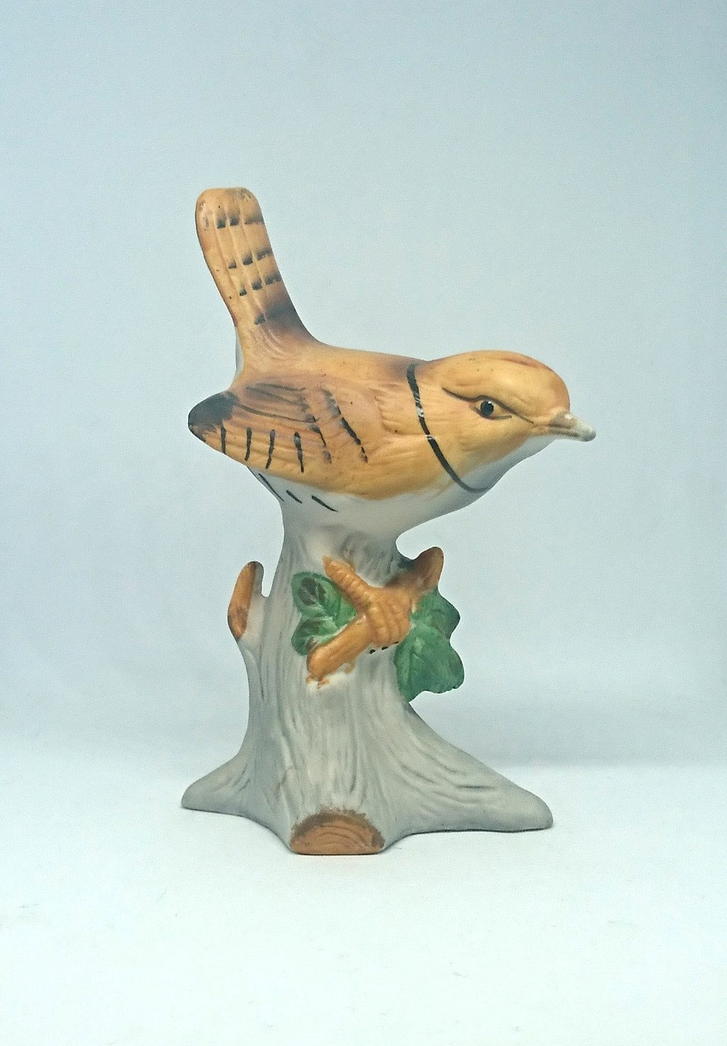 Vintage Bird Figurine Wren Collectable Ceramic Bird Ornament Wildlife British Nature