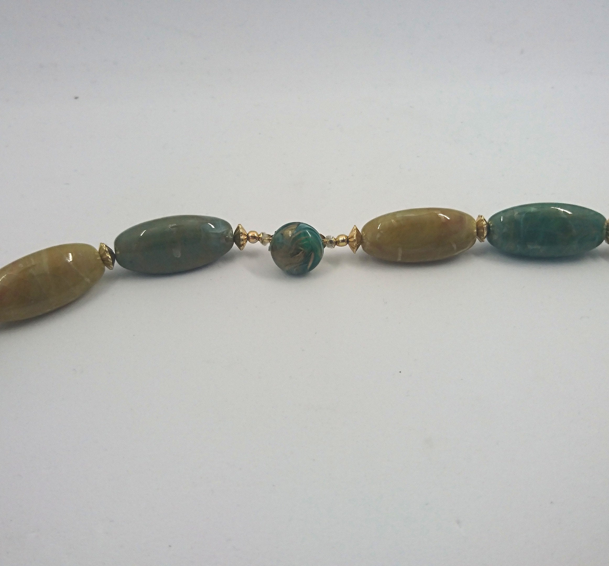 Vintage Marbled Lucite Beaded Necklace, Retro Costume Jewelry
