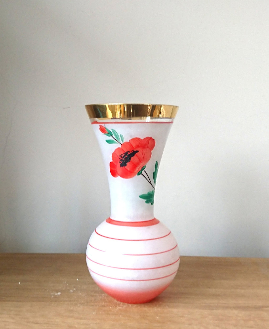 Vintage Floral Glass Vase 1950's Gold Gilt Poppy Vase