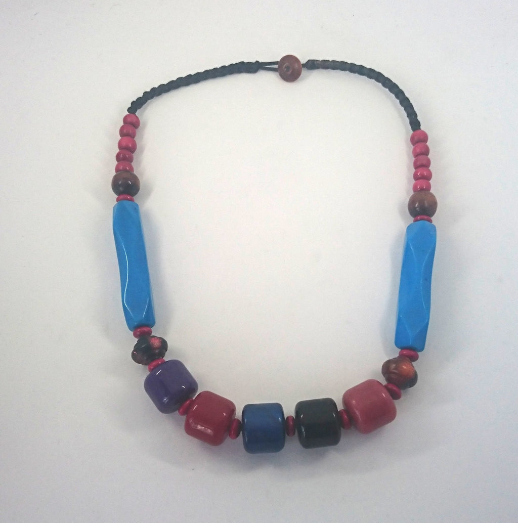 Vintage 1970s Lucite Chunky Beaded Necklace, Retro Costume Jewelry