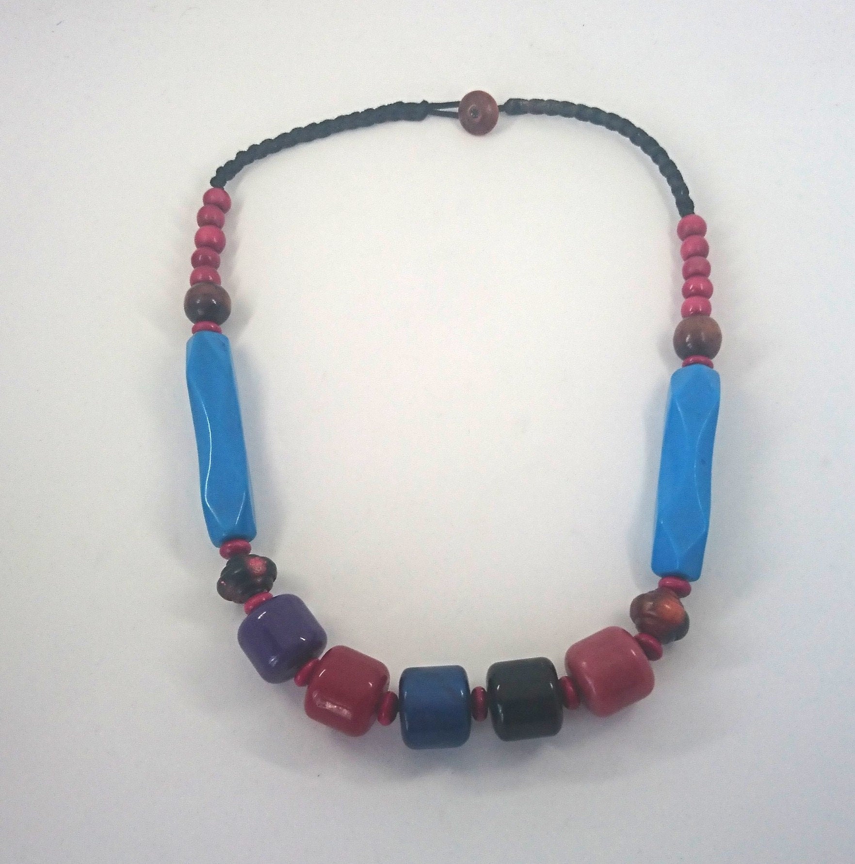 Vintage 1970s Lucite Chunky Beaded Necklace, Retro Costume Jewelry