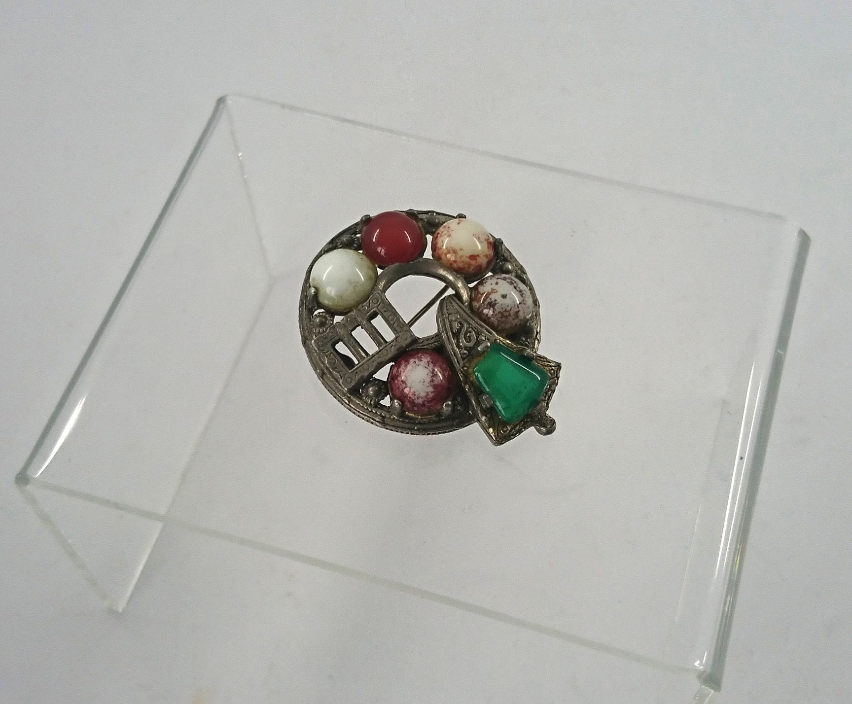 Vintage Brooch Scottish Celtic Agate Pin Silver Tone Costume Jewellery Jewelry