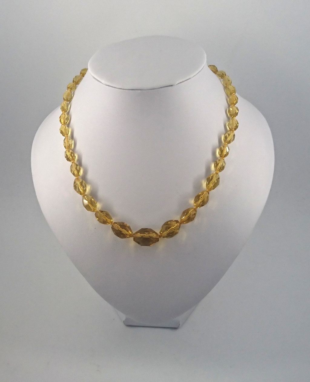 Vintage 1960's Yellow Glass Beaded Necklace Costume Jewellery Jewelry