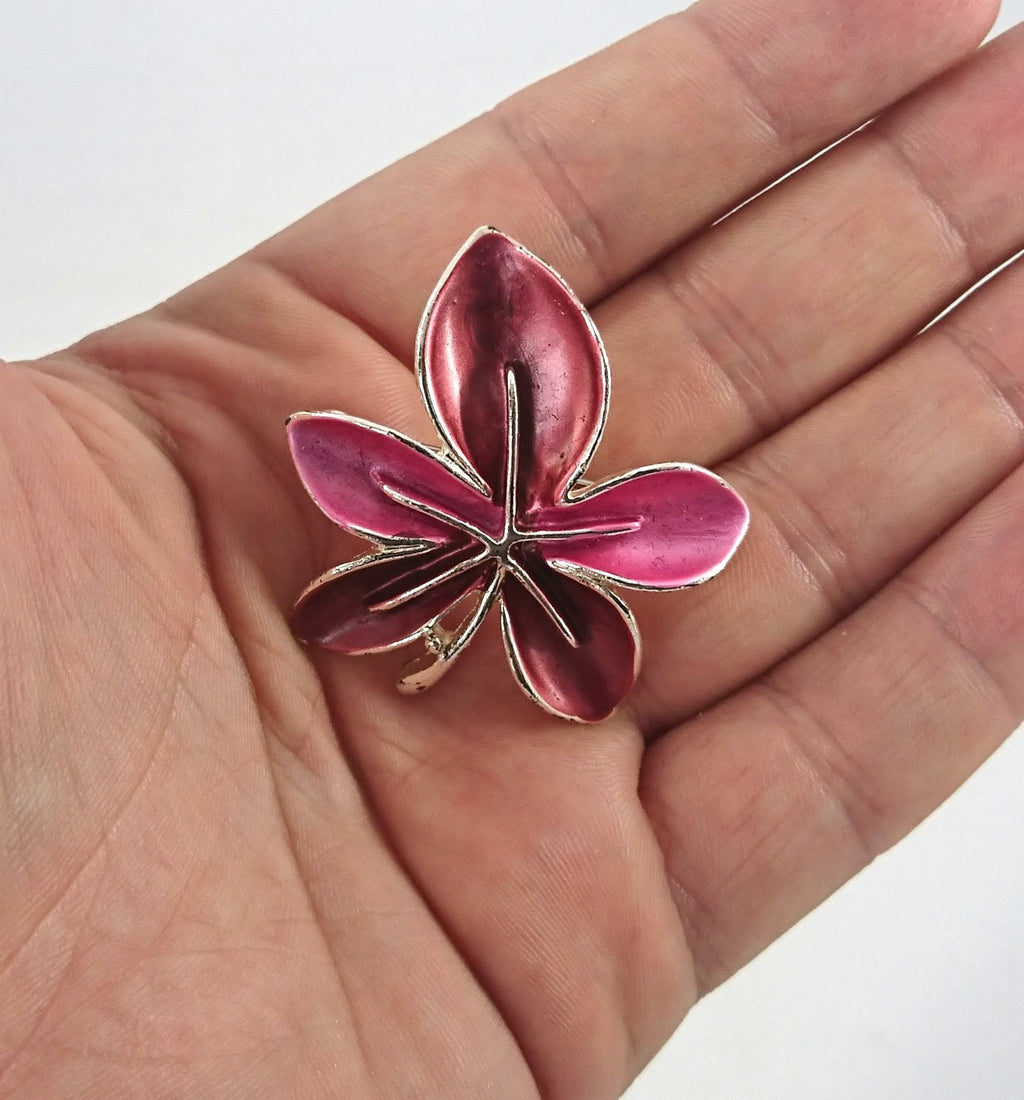 Vintage Brooch Boxed Autumn Leaf Red Enamel Silver Tone Costume Jewellery Jewelry Leaf Pin