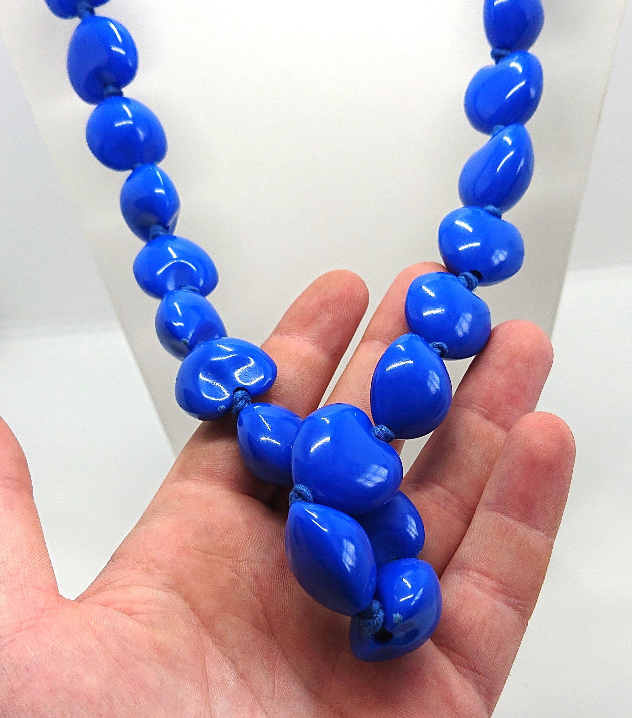 Vintage Necklace Blue Heart Shaped Beaded Necklace Lucite Chunky Long Costume Jewellery Jewelry