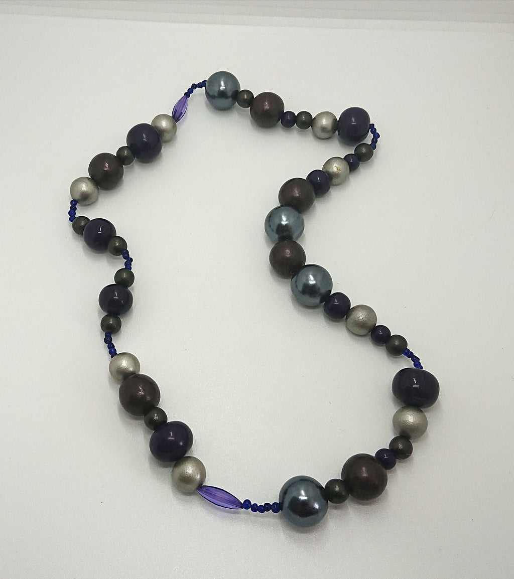 Vintage Chunky Round Beaded Necklace Blue, Silver Lucite, Wooden Modern Style Costume Jewellery Jewelry