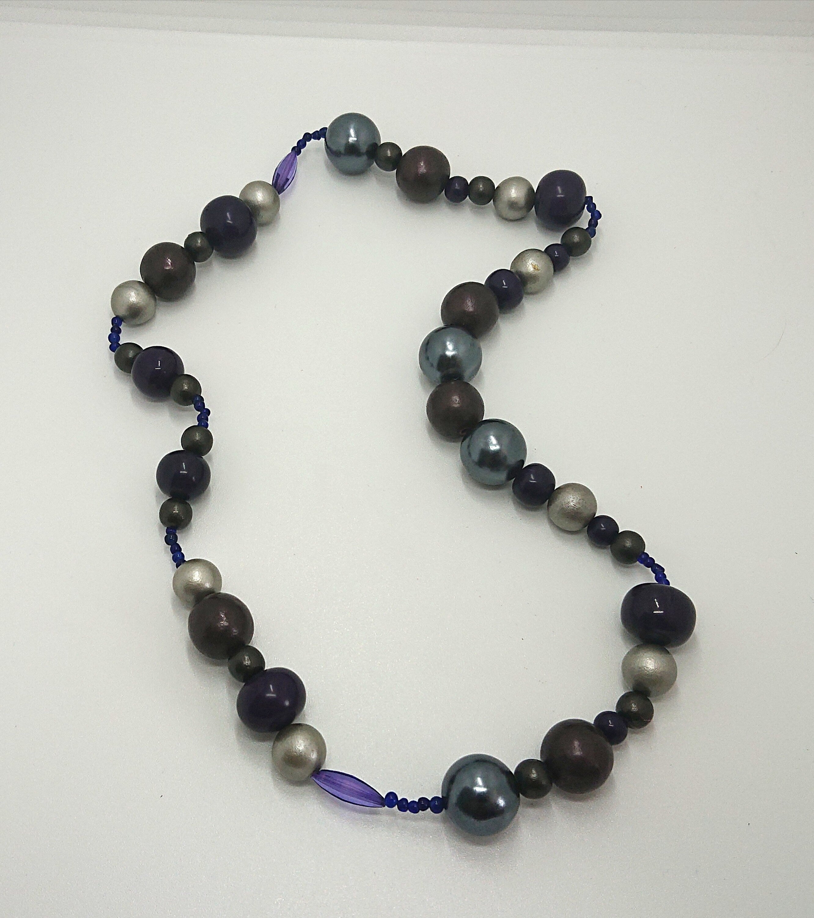 Vintage Chunky Round Beaded Necklace Blue, Silver Lucite, Wooden Modern Style Costume Jewellery Jewelry