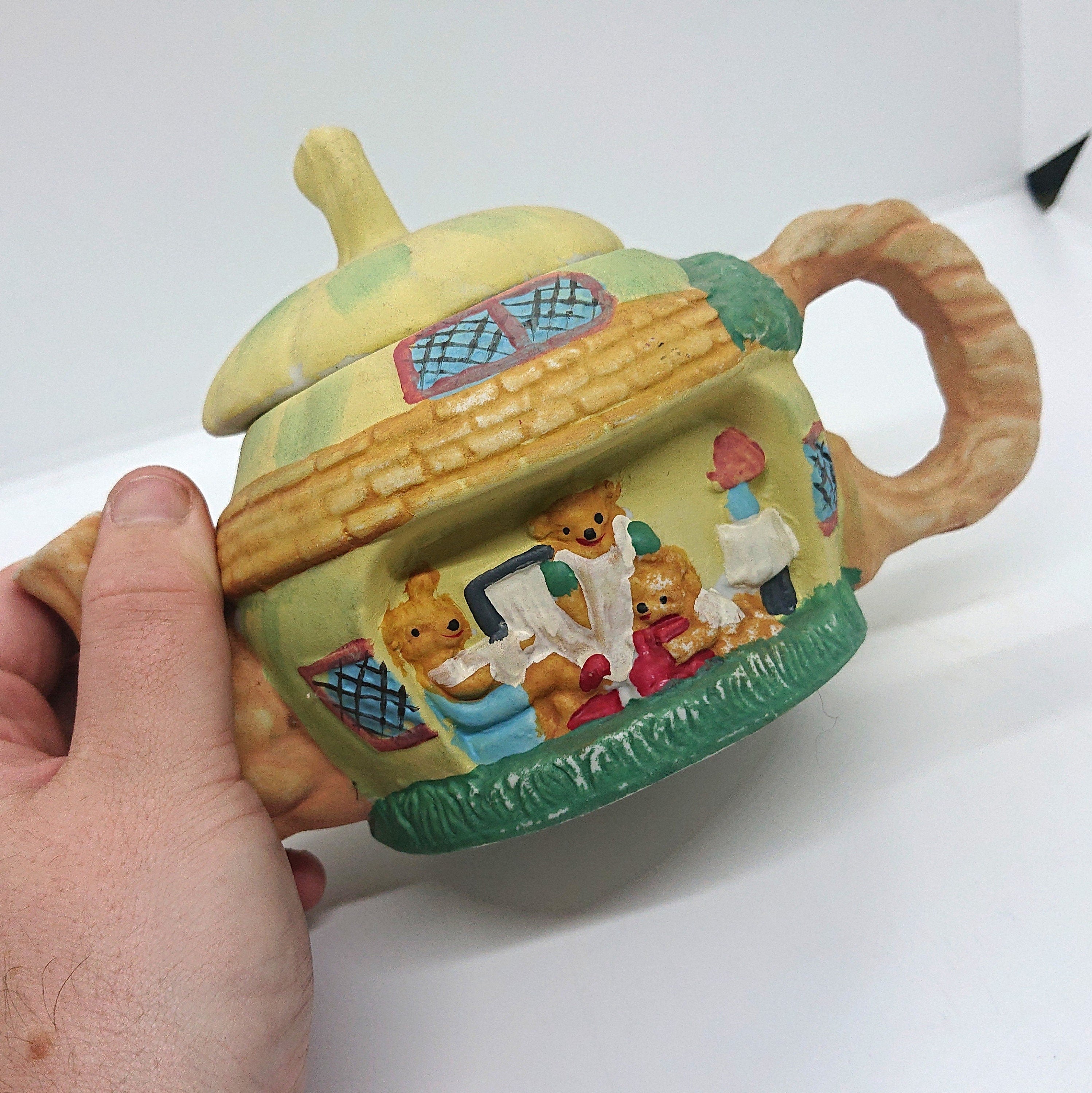 Vintage Ceramic Novelty Teapot Pottery Teddy Bear Family Decorative, Ornamental Teapot Afternoon Tea Party