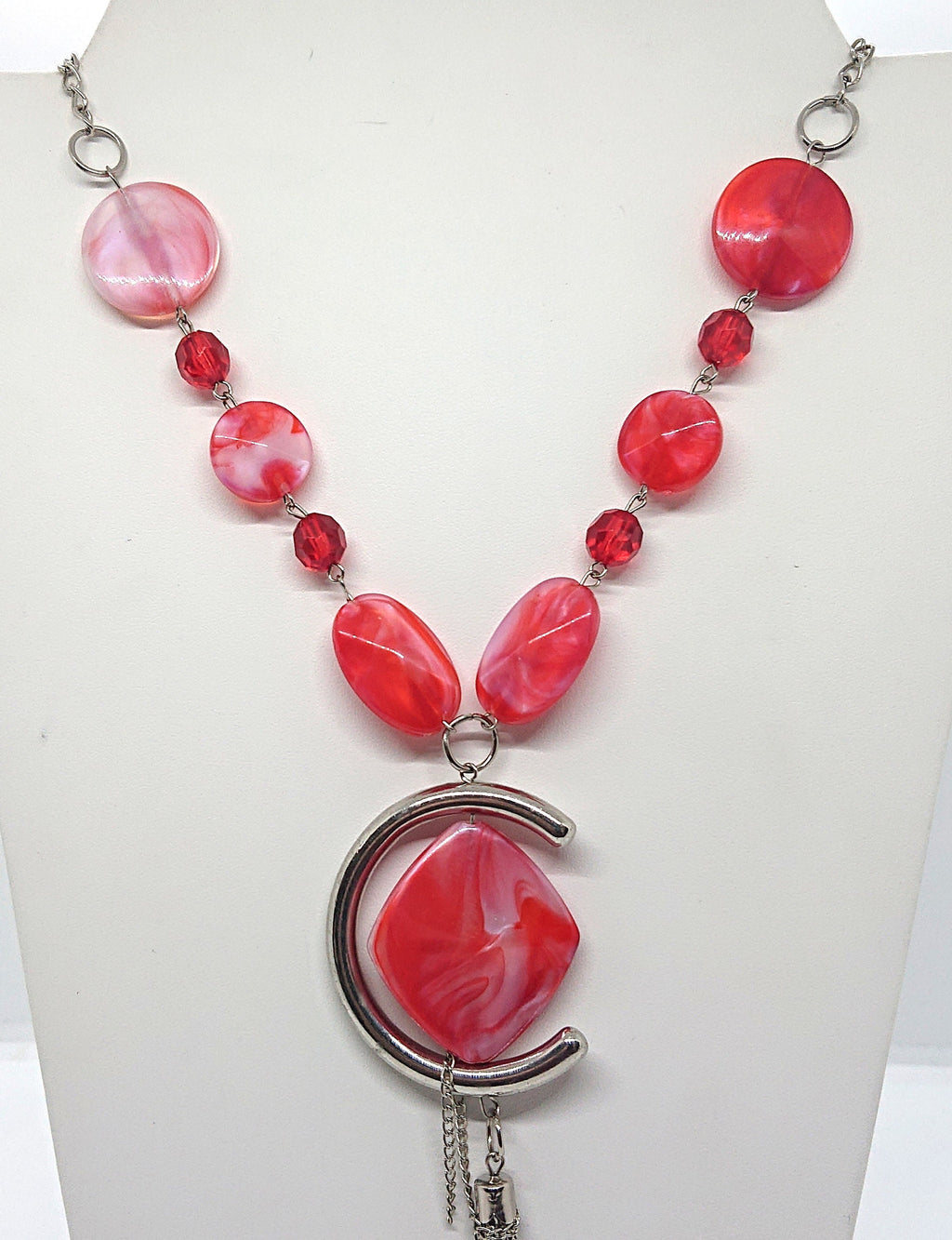Vintage Red Lucite Pendant Necklace Chunky Silver Tassel Costume Jewellery Jewelry