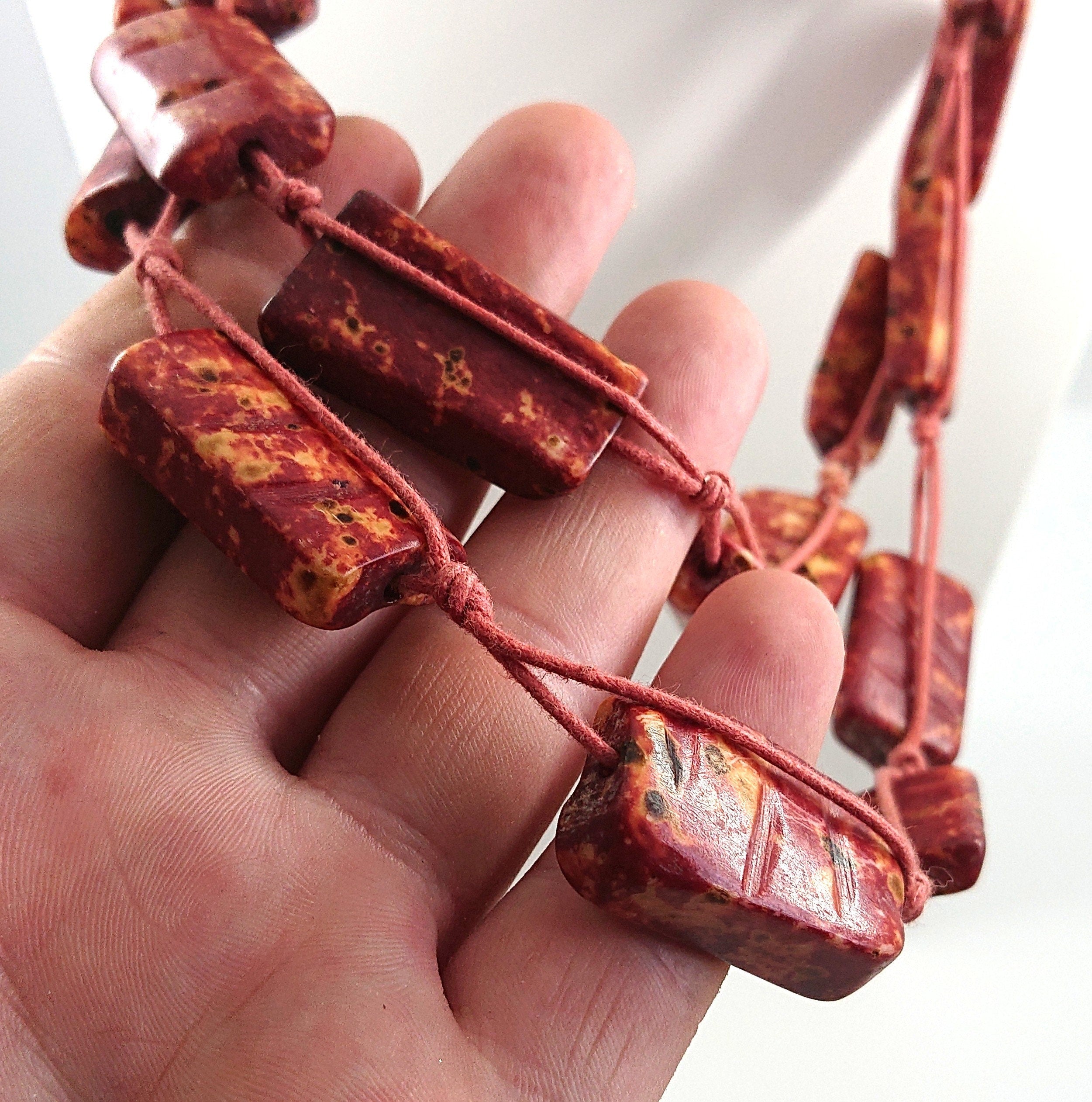 Vintage Necklace Long Chunky Red/Orange Speckled Bone Beaded Costume Jewellery Jewelry