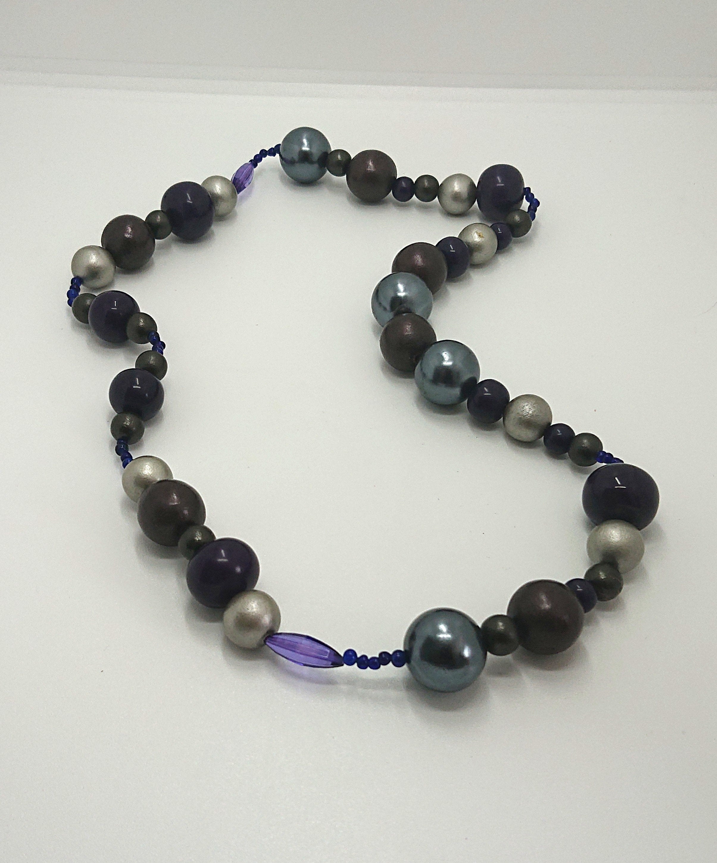 Vintage Chunky Round Beaded Necklace Blue, Silver Lucite, Wooden Modern Style Costume Jewellery Jewelry