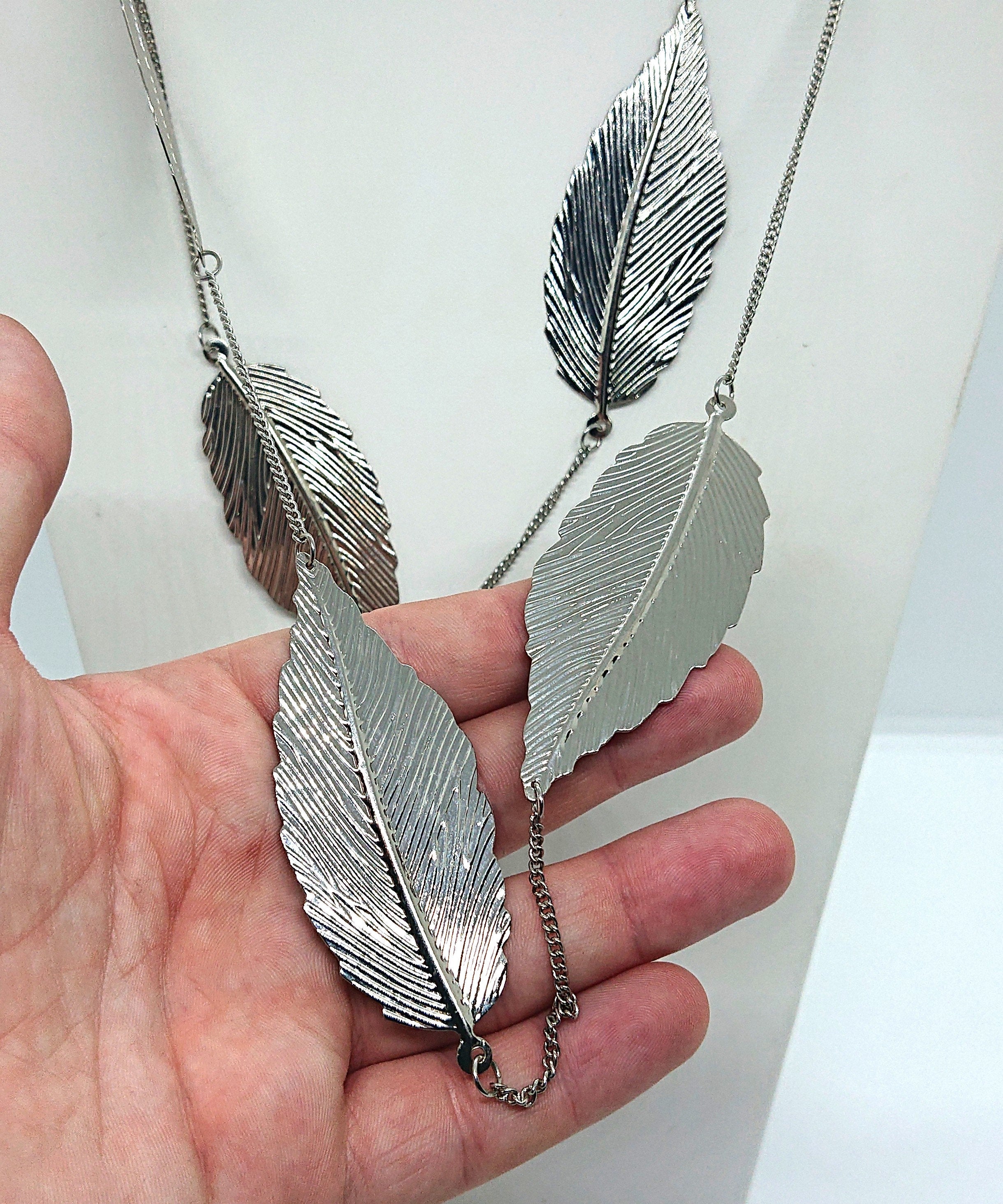 Vintage Silver Tone Leaf Necklace, Autumn Jewelry, 21 Inch