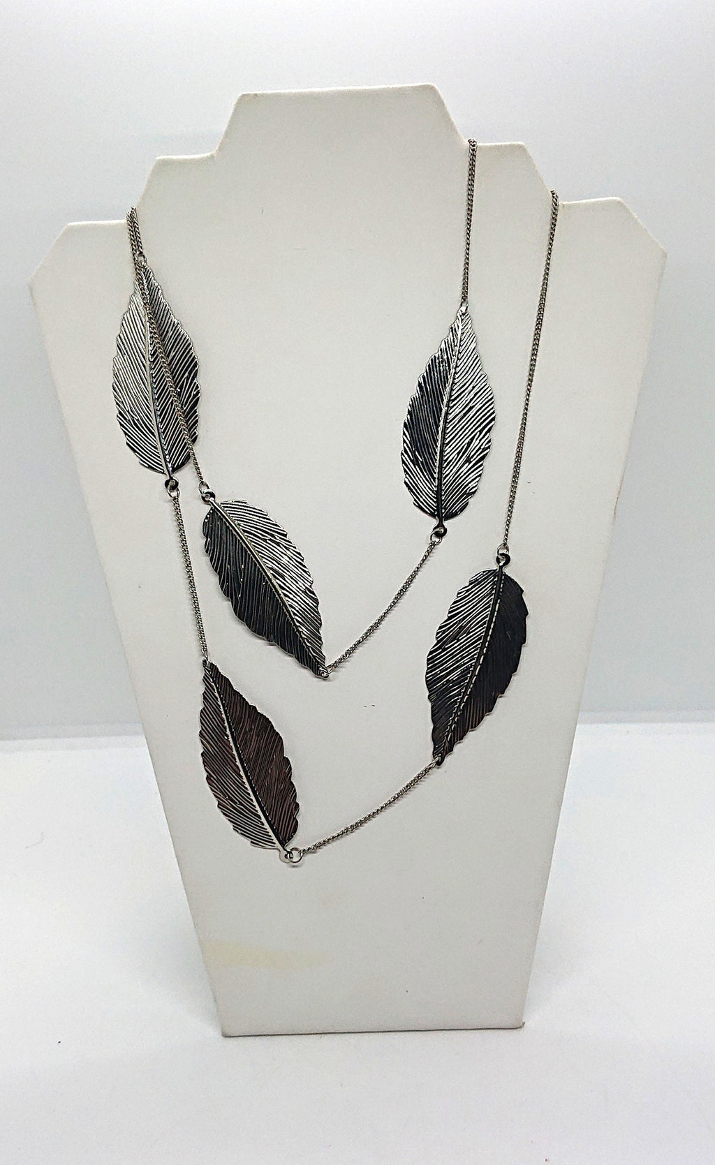 Vintage Silver Tone Leaf Necklace, Autumn Jewelry, 21 Inch