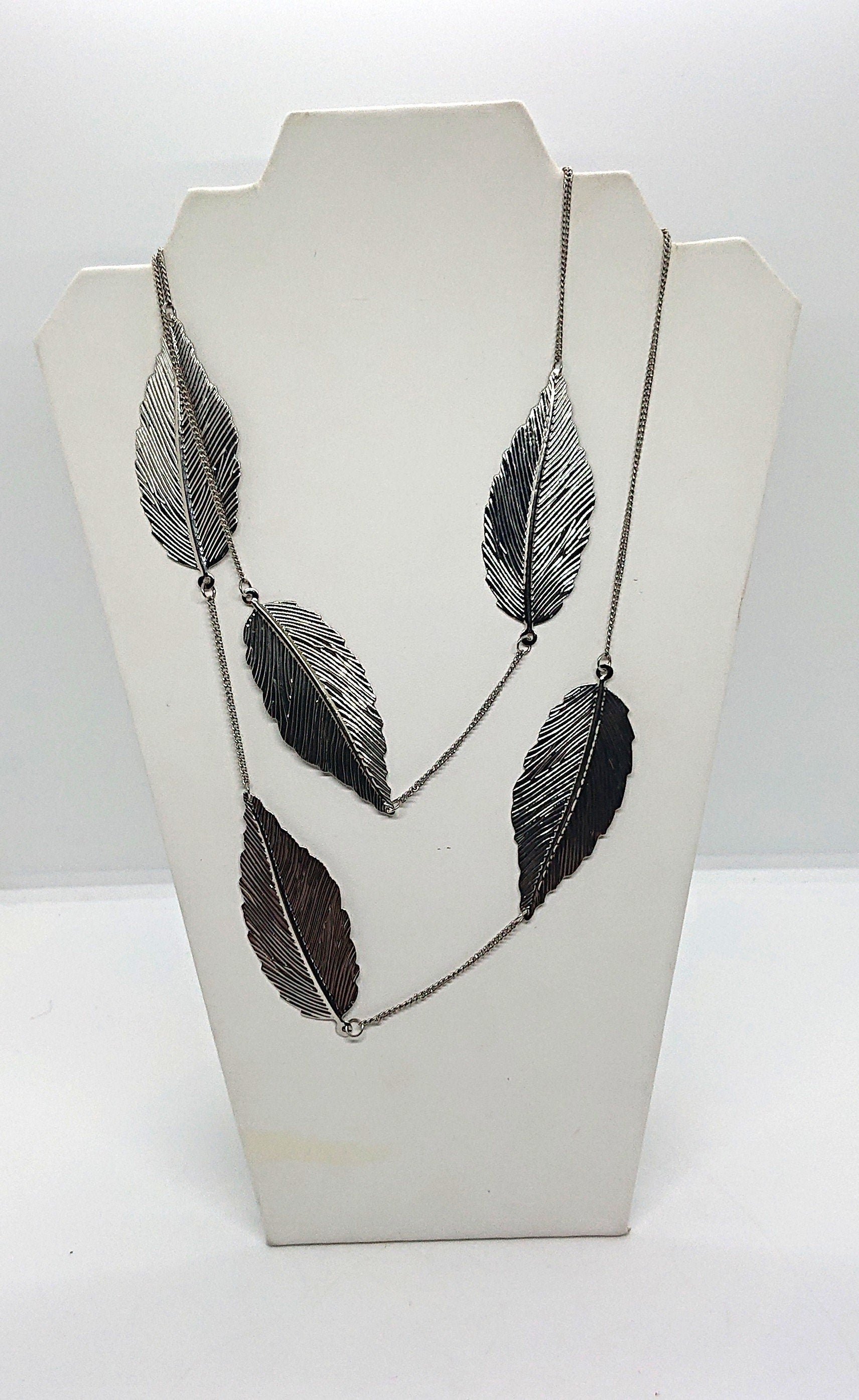 Vintage Silver Tone Leaf Necklace, Autumn Jewelry, 21 Inch