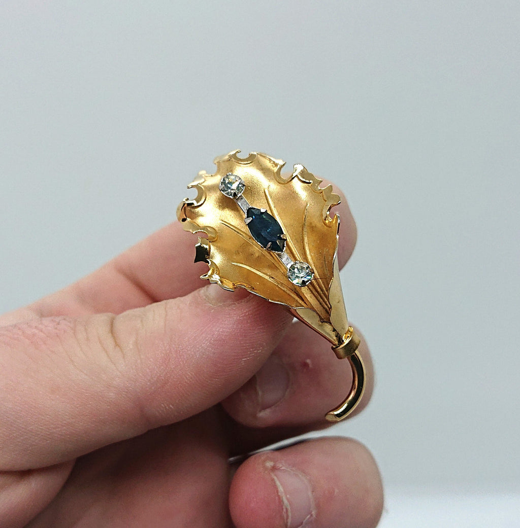 Vintage Floral Brooch: Sapphire & Rhinestone Gold Tone Pin by Ecco G.F.