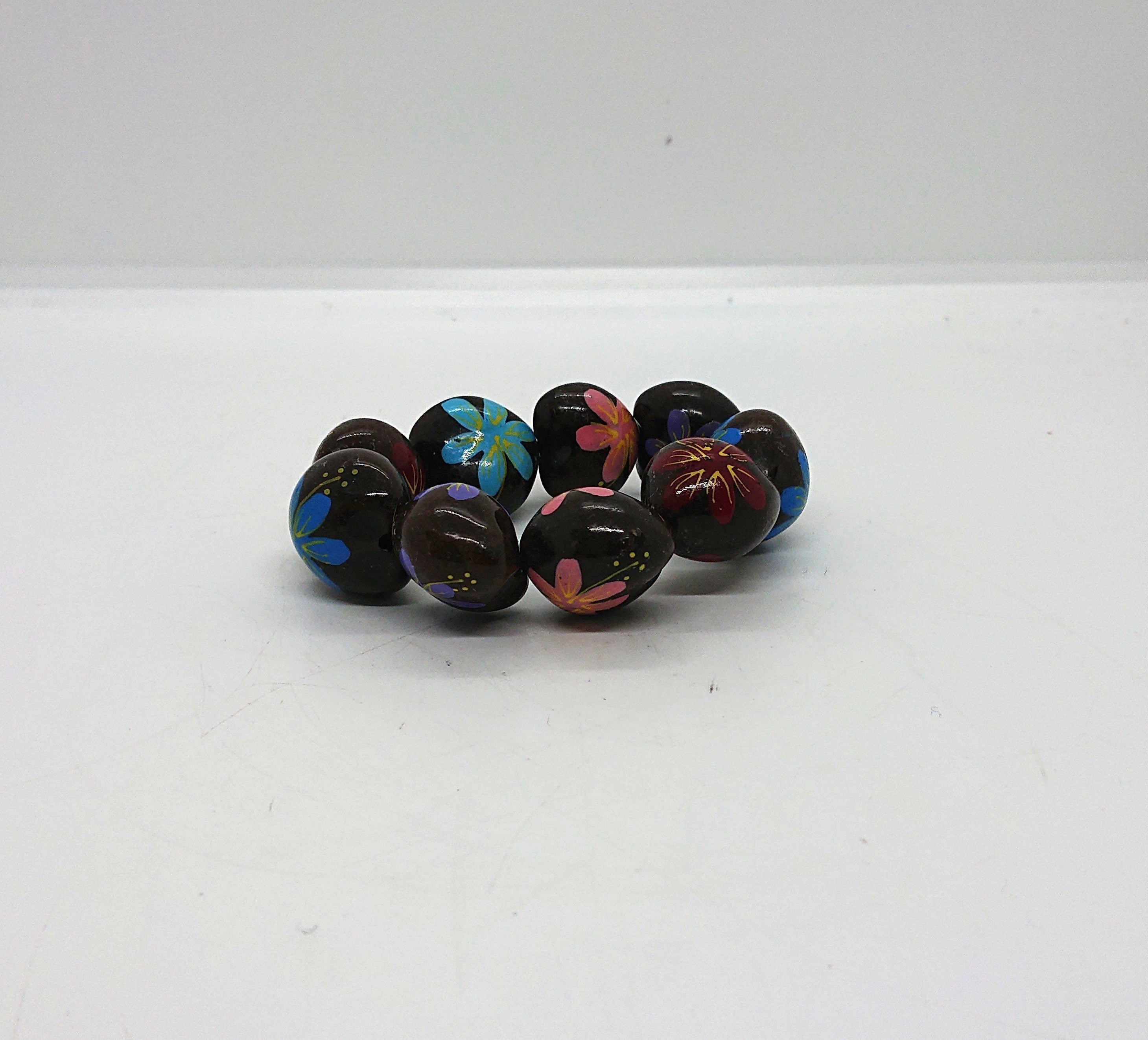 Vintage Wooden Chunky Floral Heart Link Bangle Boho Bohemian Beaded Natural Wood Costume Jewellery Jewelry Hippie