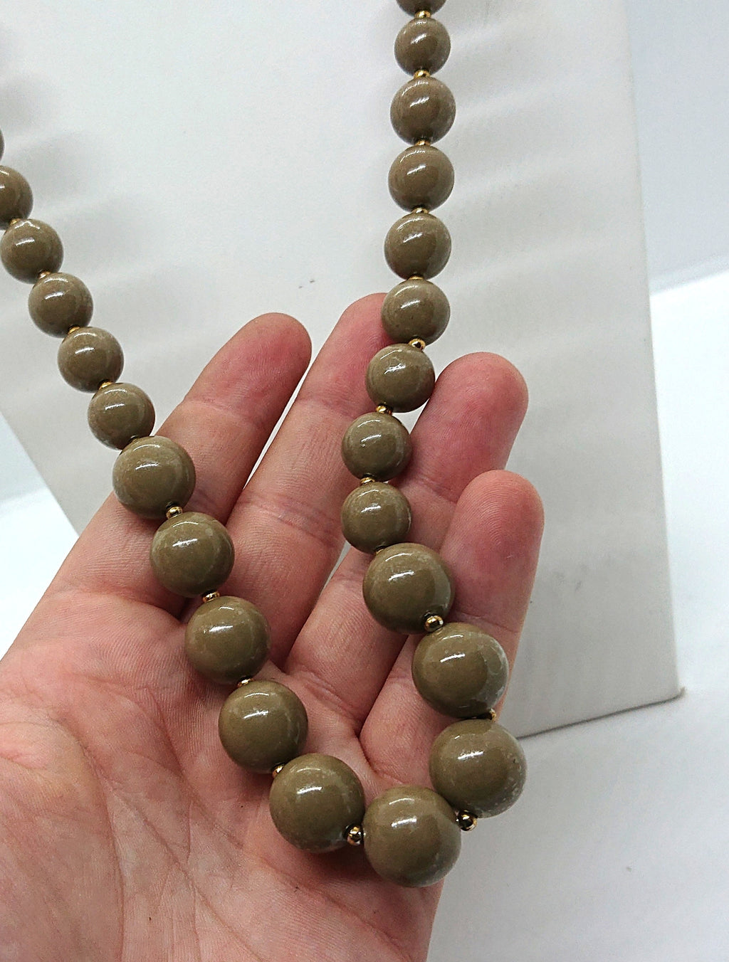 Vintage Lucite Gray Beaded Necklace Barrel Clasp Costume Jewellery Jewelry