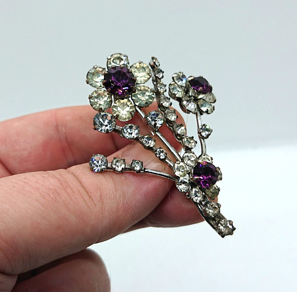 Vintage Floral Brooch Clear Diamond Rhinestone Amethyst Pin Unsigned Beauty Costume Jewelry Boxed