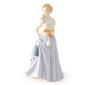 Vintage Royal Doulton Figurine  Fair Maid HN4222, Bone China