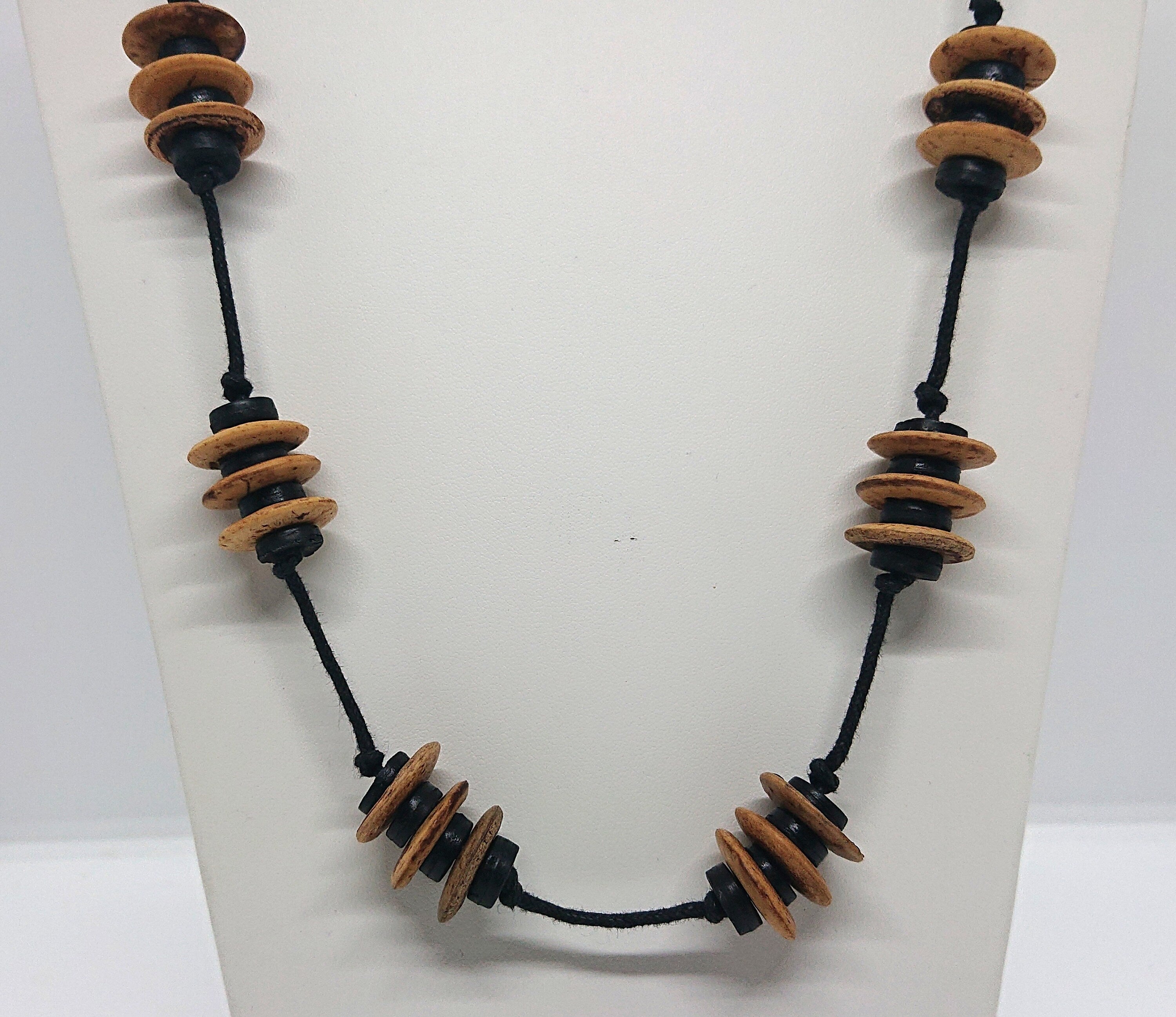 Vintage Wooden Necklace Boho Hippie Style Wooden Beaded Necklace Black and Brown Button Beads.