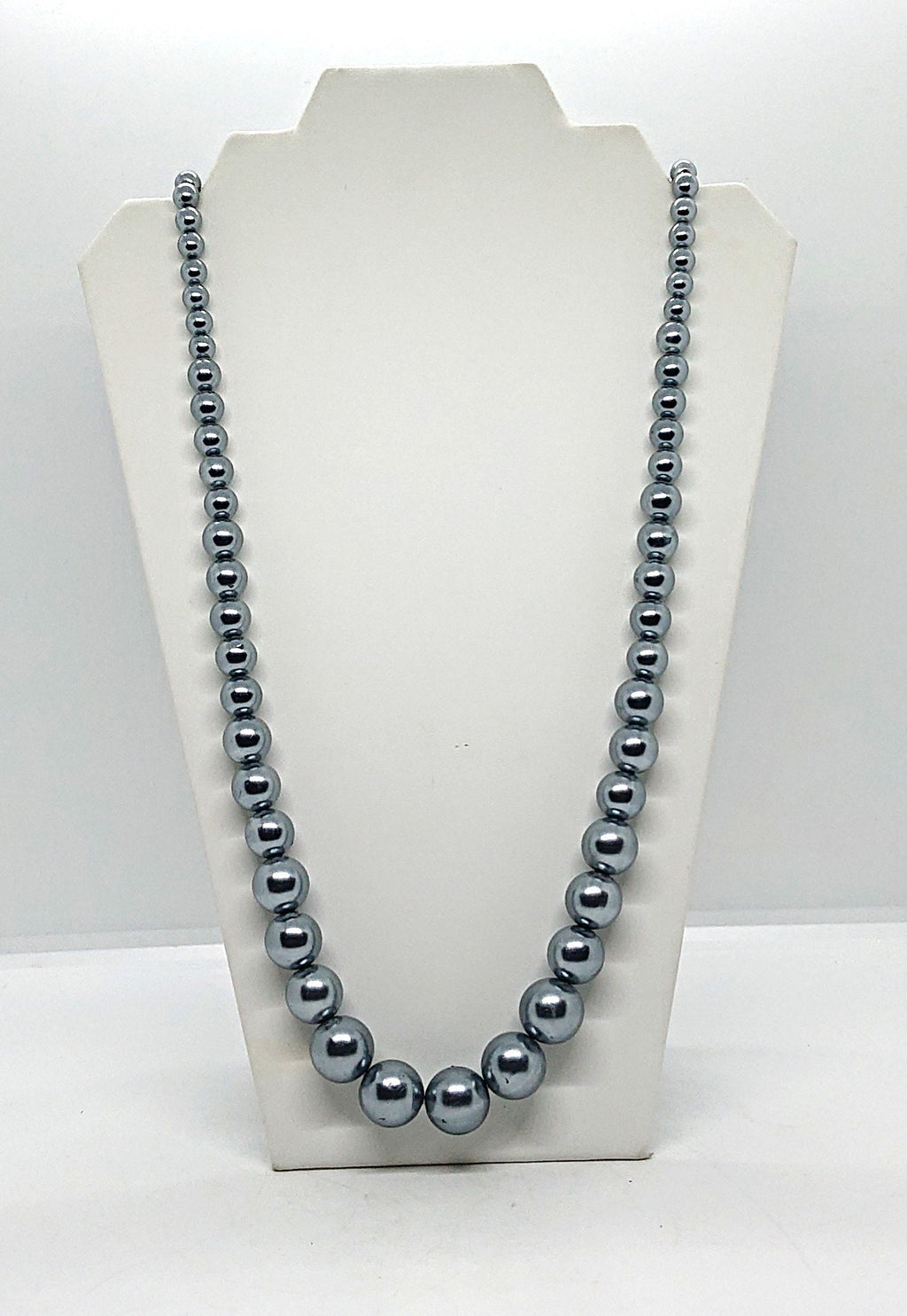 Vintage Lucite Round Beaded Necklace PASTEL SILVER BLUE Long Chunky Bead Necklace Costume Jewellery Jewelry