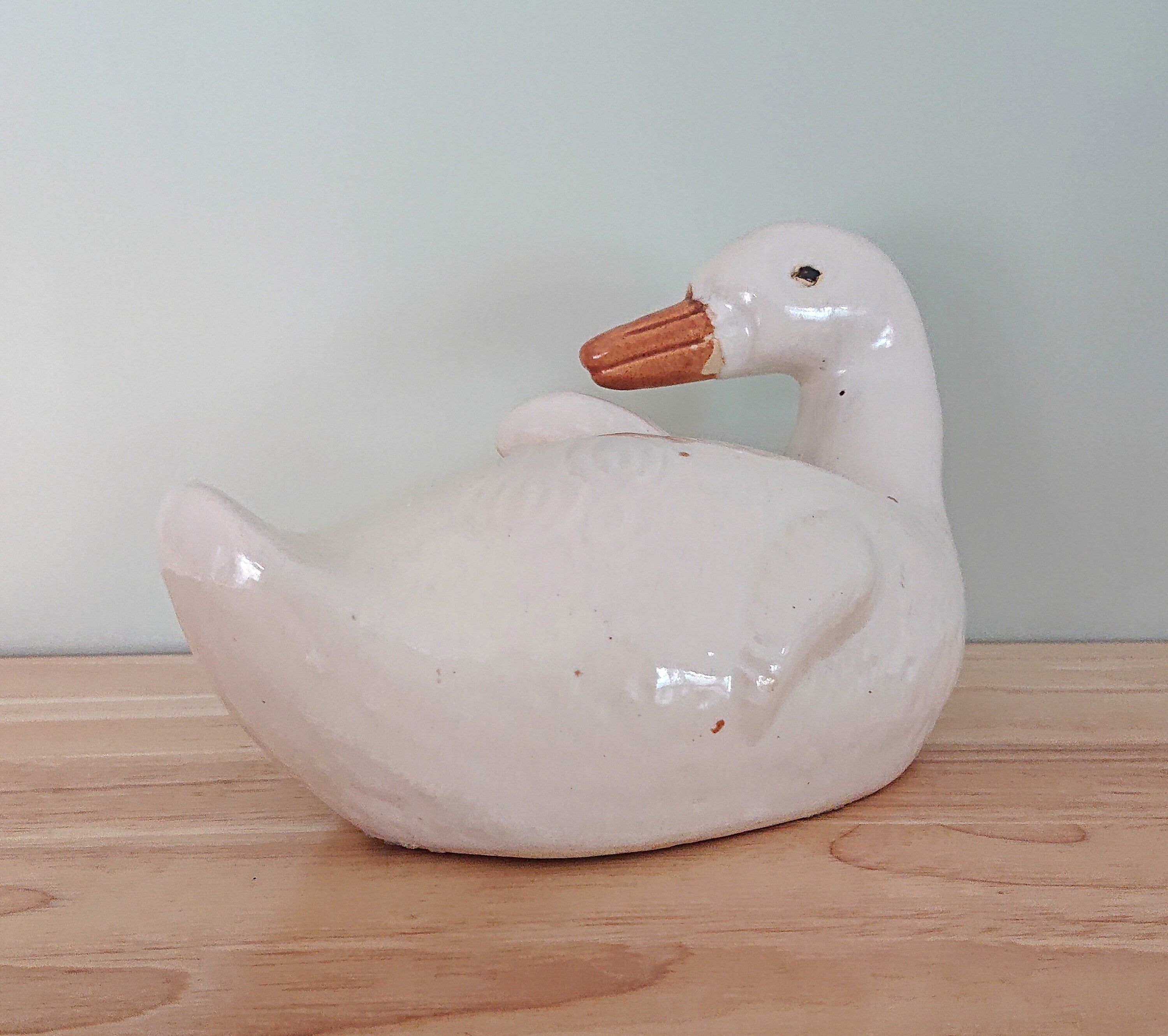 Vintage Ceramic Duck Figurine Kitsch Duck sculpture Farmyard Animal Kitchen Décor Country Cottage