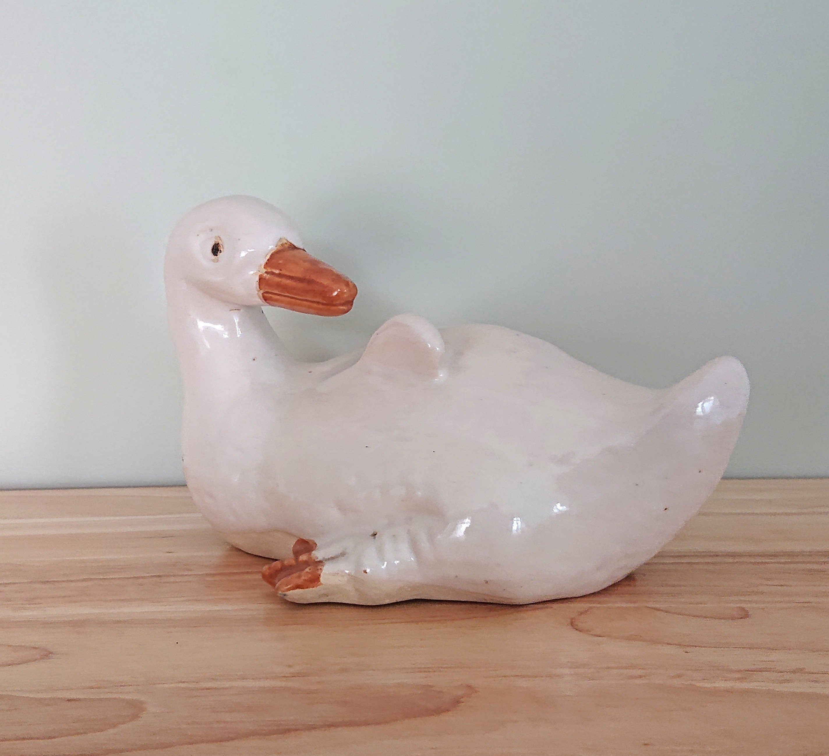 Vintage Ceramic Duck Figurine Kitsch Duck sculpture Farmyard Animal Kitchen Décor Country Cottage
