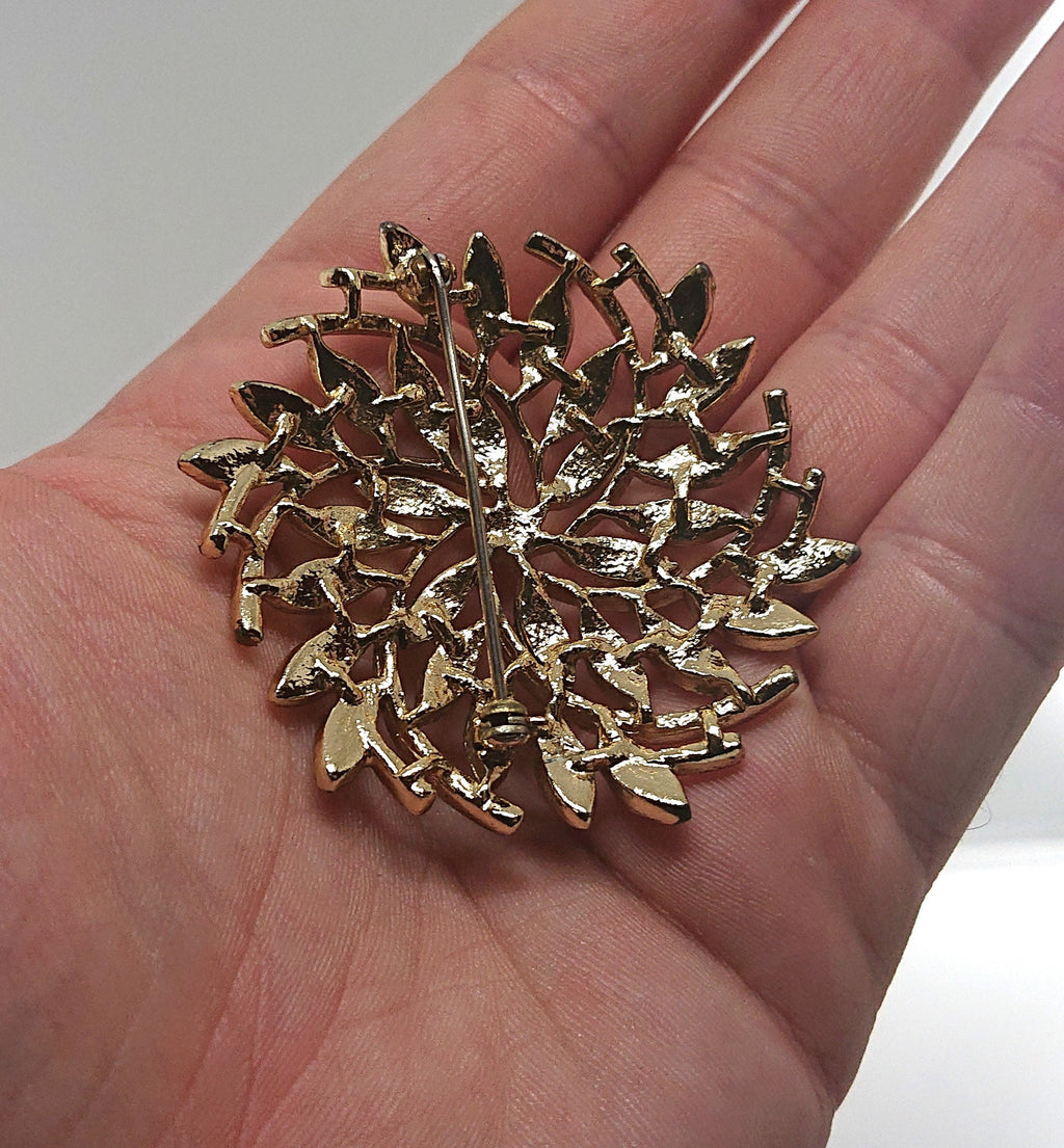 Vintage Gold Floral Brooch Pin Leaf Starburst Costume Jewellery Jewelry Retro Chunky Brooch